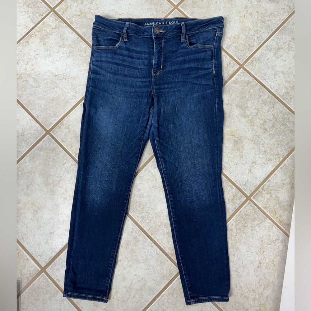 American Eagle women’s Jegging Size 16